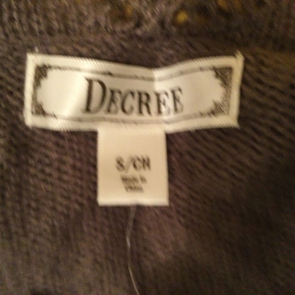 Decree Open Faced Charcoal Grey Sweater with ruffle - Picture 6 of 12